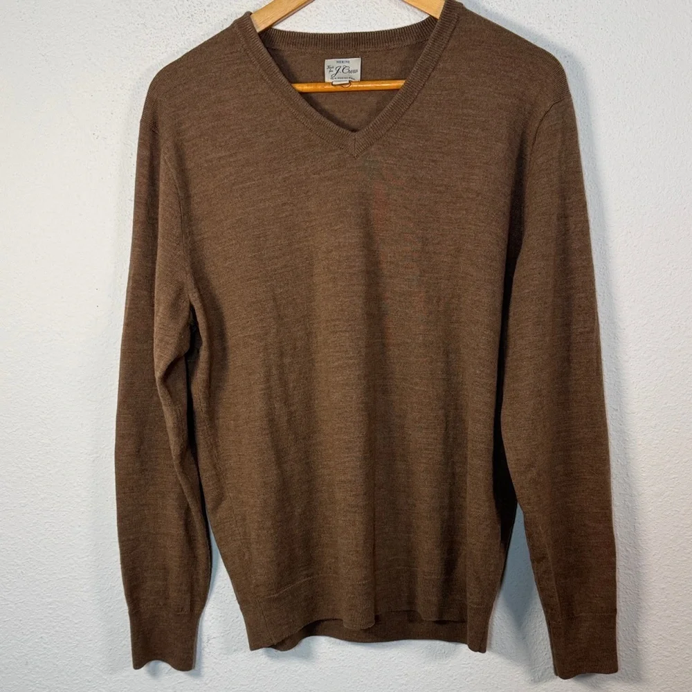 J. Crew Men's brown V-Neck Merino Wool Sweater size Large